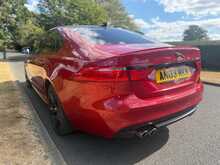 Jaguar XF d R-Sport 