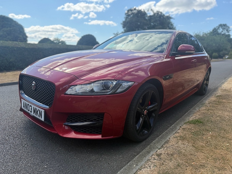 Jaguar d R-Sport Saloon 2.0 Automatic Diesel