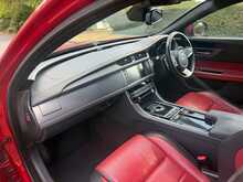 Jaguar XF d R-Sport 