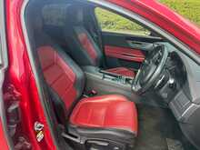 Jaguar XF d R-Sport 