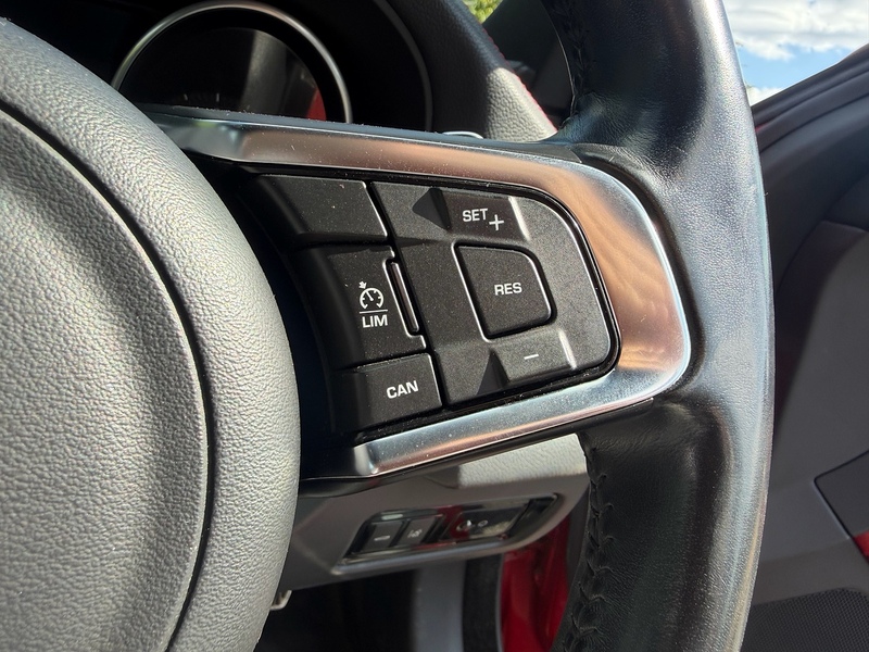 Jaguar d R-Sport Saloon 2.0 Automatic Diesel