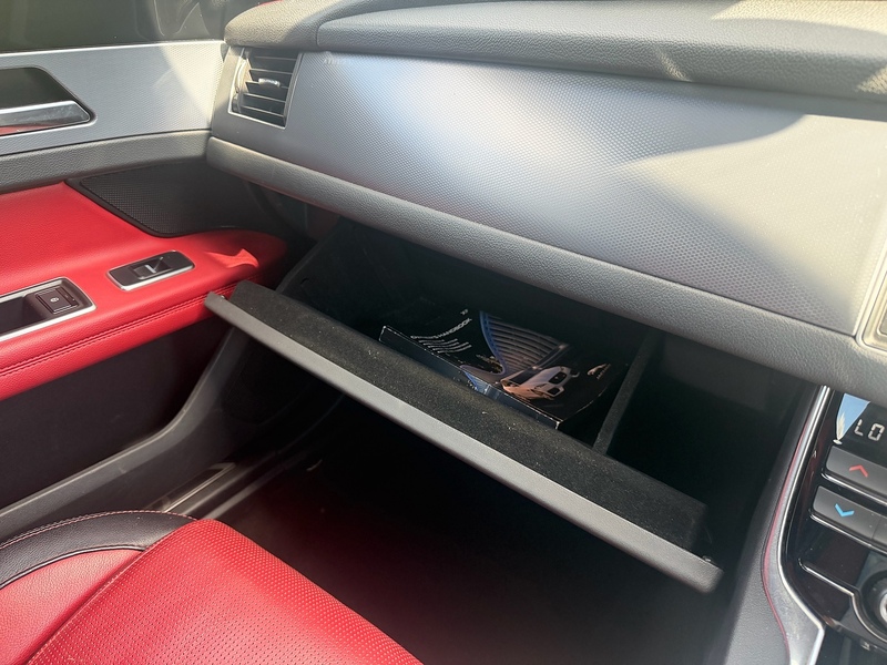 Jaguar d R-Sport Saloon 2.0 Automatic Diesel