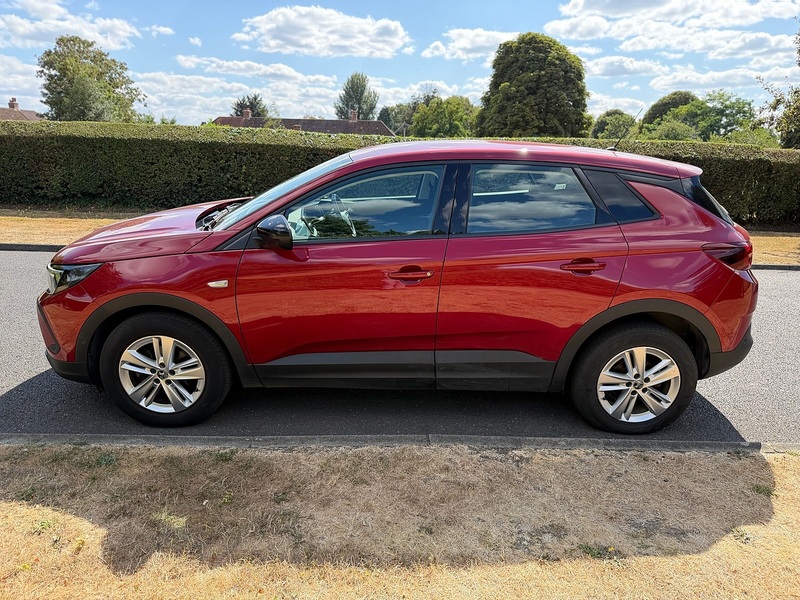 Vauxhall Turbo Design SUV 1.2 Manual Petrol