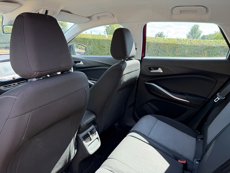 Vauxhall Turbo Design SUV 1.2 Manual Petrol