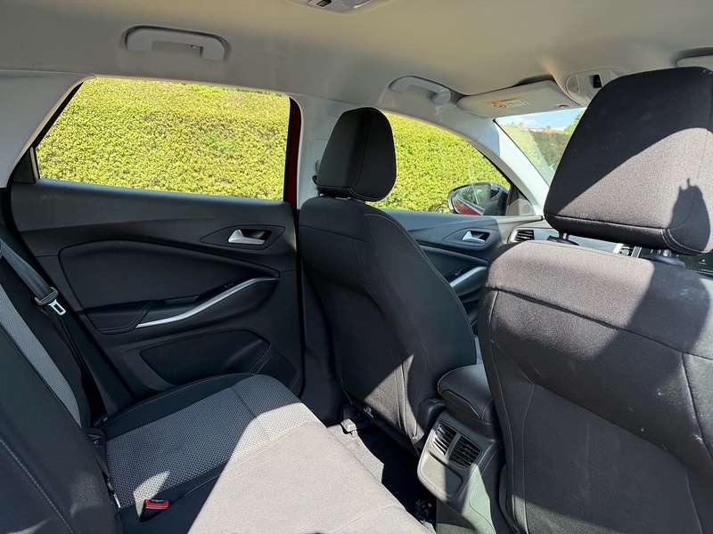Vauxhall Turbo Design SUV 1.2 Manual Petrol