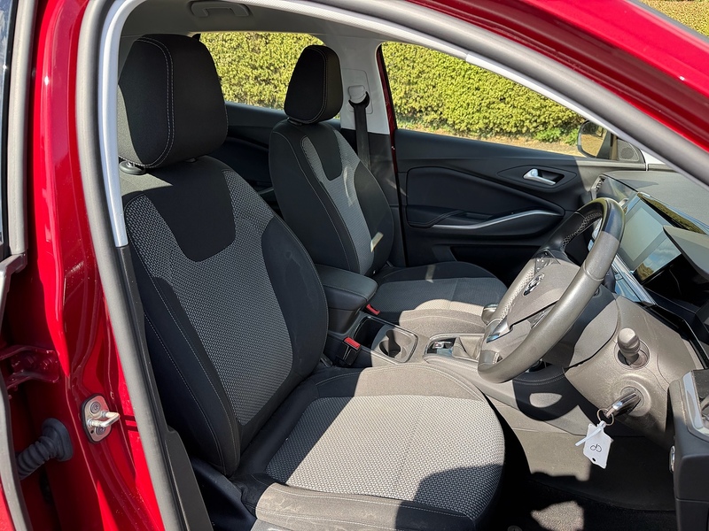Vauxhall Turbo Design SUV 1.2 Manual Petrol
