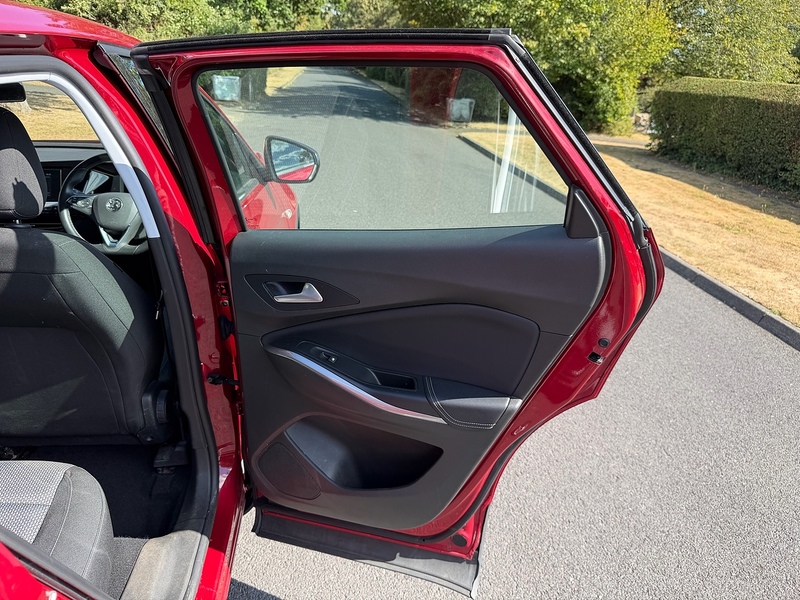 Vauxhall Turbo Design SUV 1.2 Manual Petrol