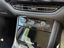 Vauxhall Grandland Turbo Design 