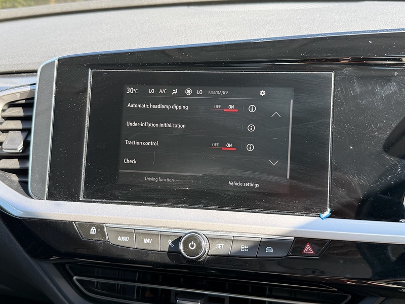 Vauxhall Turbo Design SUV 1.2 Manual Petrol