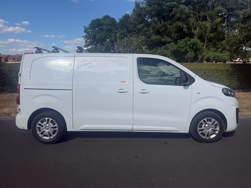 Vauxhall Turbo D 2700 Sportive Panel Van 1.5 Manual Diesel