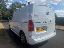 Vauxhall Vivaro Turbo D 2700 Sportive 
