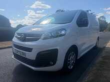 Vauxhall Vivaro Turbo D 2700 Sportive 