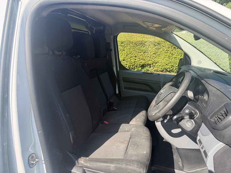 Vauxhall Turbo D 2700 Sportive Panel Van 1.5 Manual Diesel