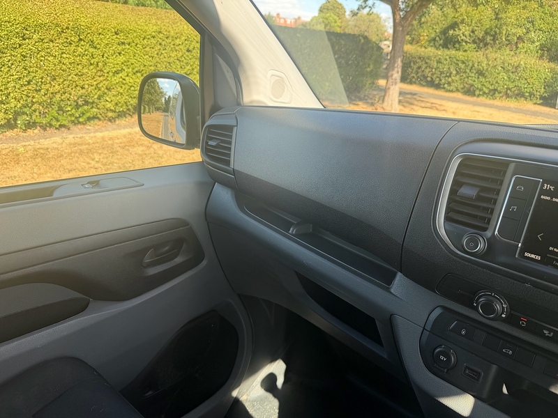 Vauxhall Turbo D 2700 Sportive Panel Van 1.5 Manual Diesel