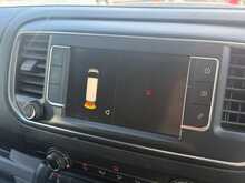 Vauxhall Vivaro Turbo D 2700 Sportive 