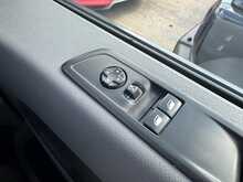 Vauxhall Vivaro Turbo D 2700 Sportive 