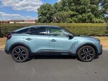 Citroen e-C4 Shine Plus 