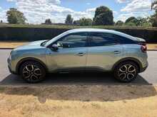 Citroen e-C4 Shine Plus 