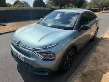 Citroen e-C4 Shine Plus 