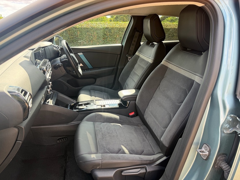 Citroen Shine Plus Hatchback 0.0 Automatic Electric