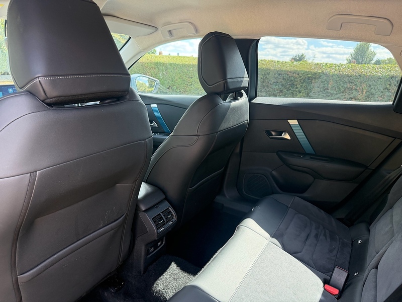 Citroen Shine Plus Hatchback 0.0 Automatic Electric