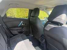 Citroen e-C4 Shine Plus 