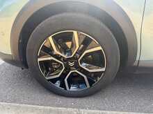 Citroen e-C4 Shine Plus 
