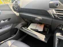 Citroen e-C4 Shine Plus 