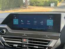 Citroen e-C4 Shine Plus 
