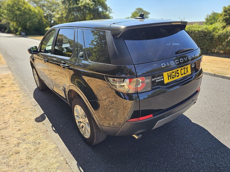 Land Rover 2.2 SD4 SE Tech SUV 5dr Diesel Manual 4WD Euro 5 (s/s) (190 ps)