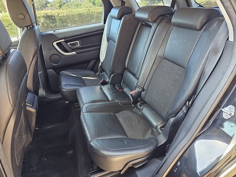 Land Rover 2.2 SD4 SE Tech SUV 5dr Diesel Manual 4WD Euro 5 (s/s) (190 ps)