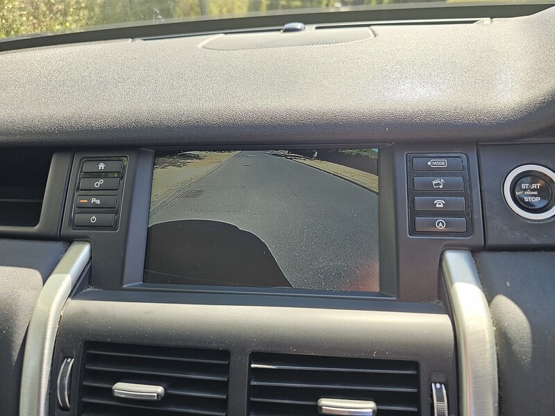 Land Rover 2.2 SD4 SE Tech SUV 5dr Diesel Manual 4WD Euro 5 (s/s) (190 ps)