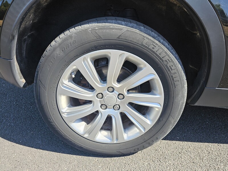 Land Rover 2.2 SD4 SE Tech SUV 5dr Diesel Manual 4WD Euro 5 (s/s) (190 ps)