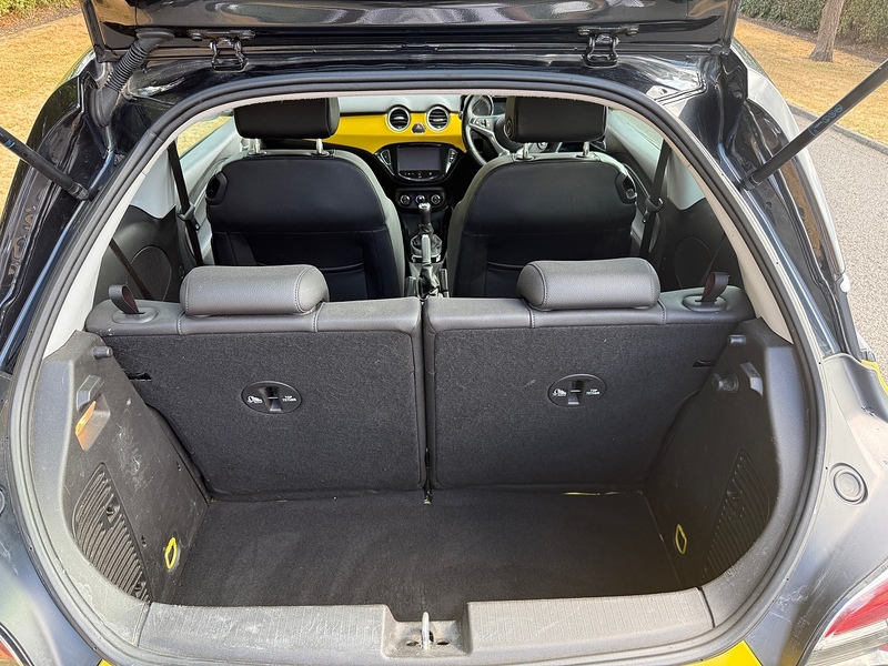 Vauxhall SLAM Hatchback 1.4 Manual Petrol