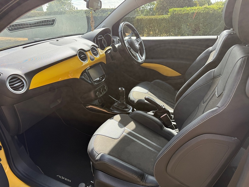 Vauxhall SLAM Hatchback 1.4 Manual Petrol