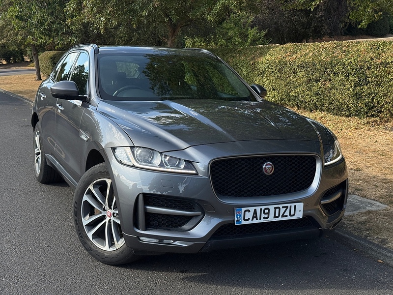 Jaguar F-Pace
