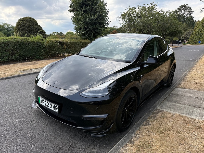 Tesla Long Range SUV 0.0 Automatic Electric