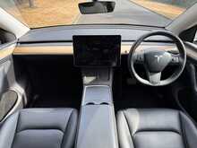 Tesla Model Y Long Range 