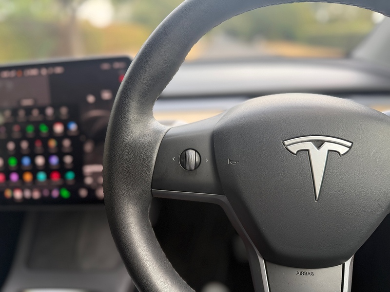 Tesla Long Range SUV 0.0 Automatic Electric