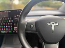 Tesla Model Y Long Range 