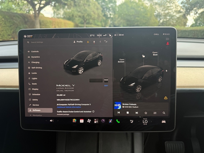 Tesla Long Range SUV 0.0 Automatic Electric