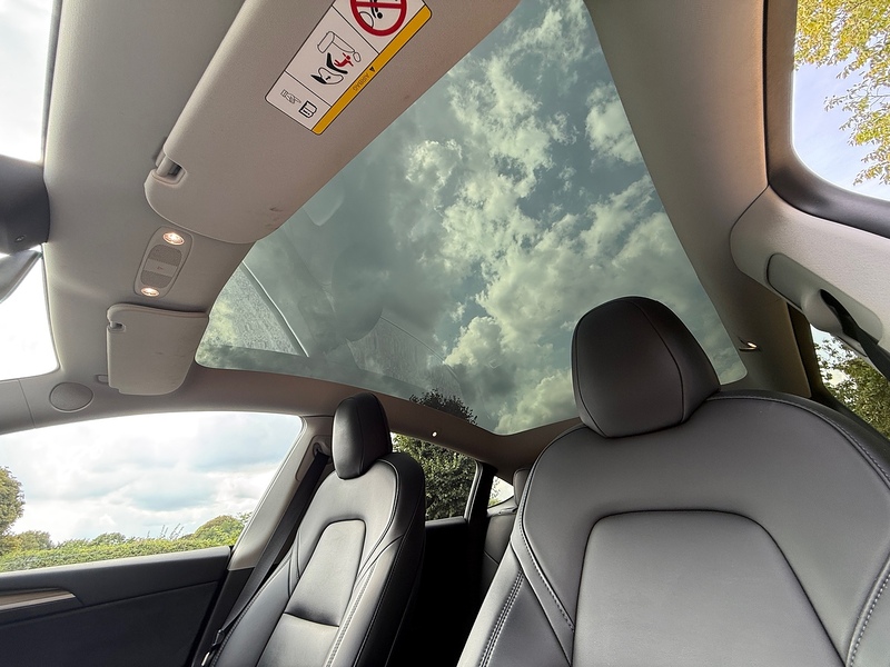 Tesla Long Range SUV 0.0 Automatic Electric