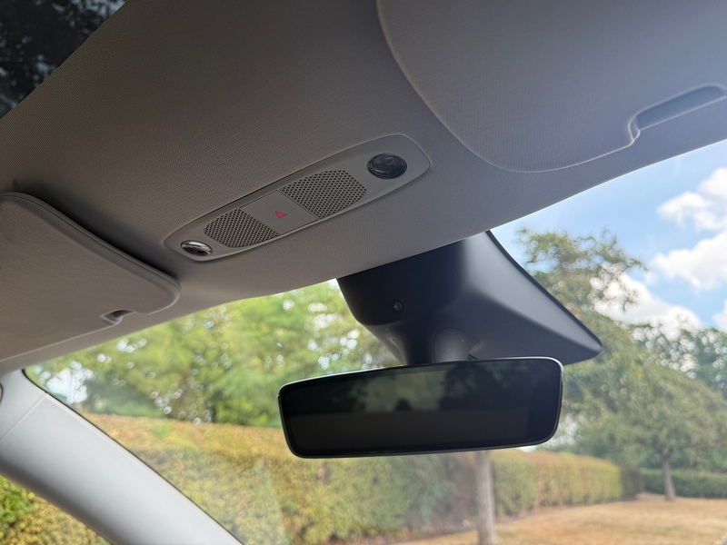 Tesla Long Range SUV 0.0 Automatic Electric