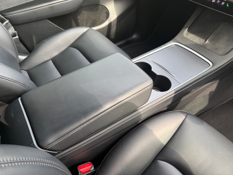 Tesla Long Range SUV 0.0 Automatic Electric
