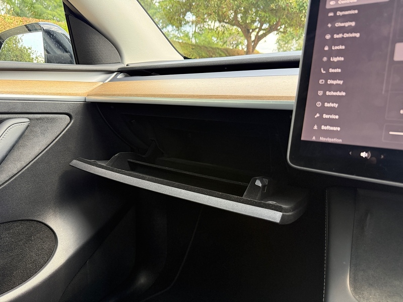 Tesla Long Range SUV 0.0 Automatic Electric