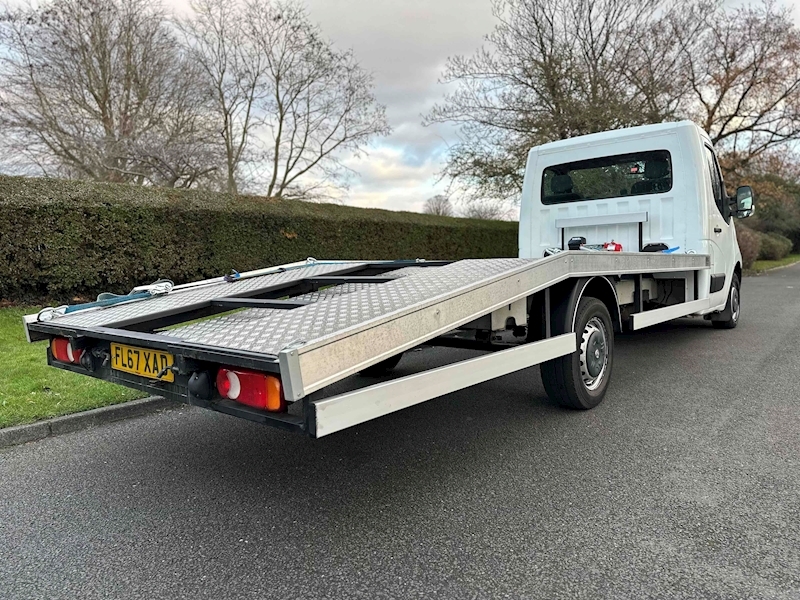 Vauxhall CDTi 3500 BiTurbo Chassis Cab 2.3 Manual Diesel
