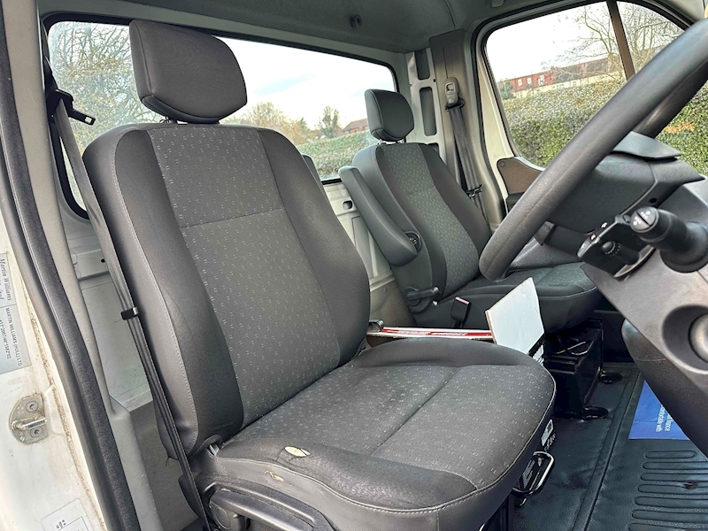 Vauxhall CDTi 3500 BiTurbo Chassis Cab 2.3 Manual Diesel