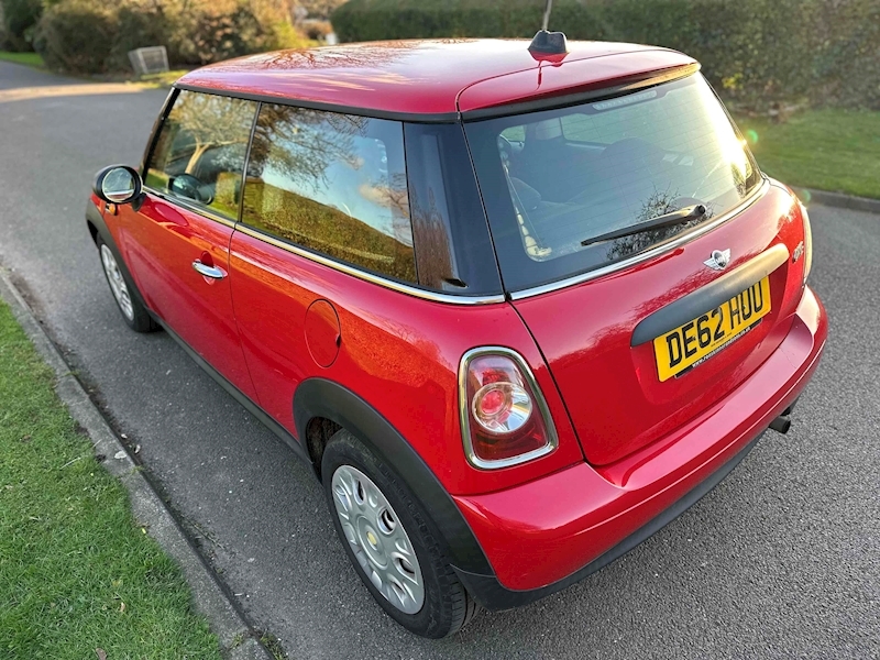 MINI One Hatchback 1.6 Manual Petrol