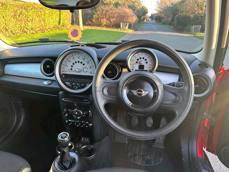 MINI One Hatchback 1.6 Manual Petrol