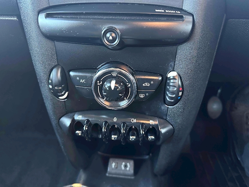 MINI One Hatchback 1.6 Manual Petrol